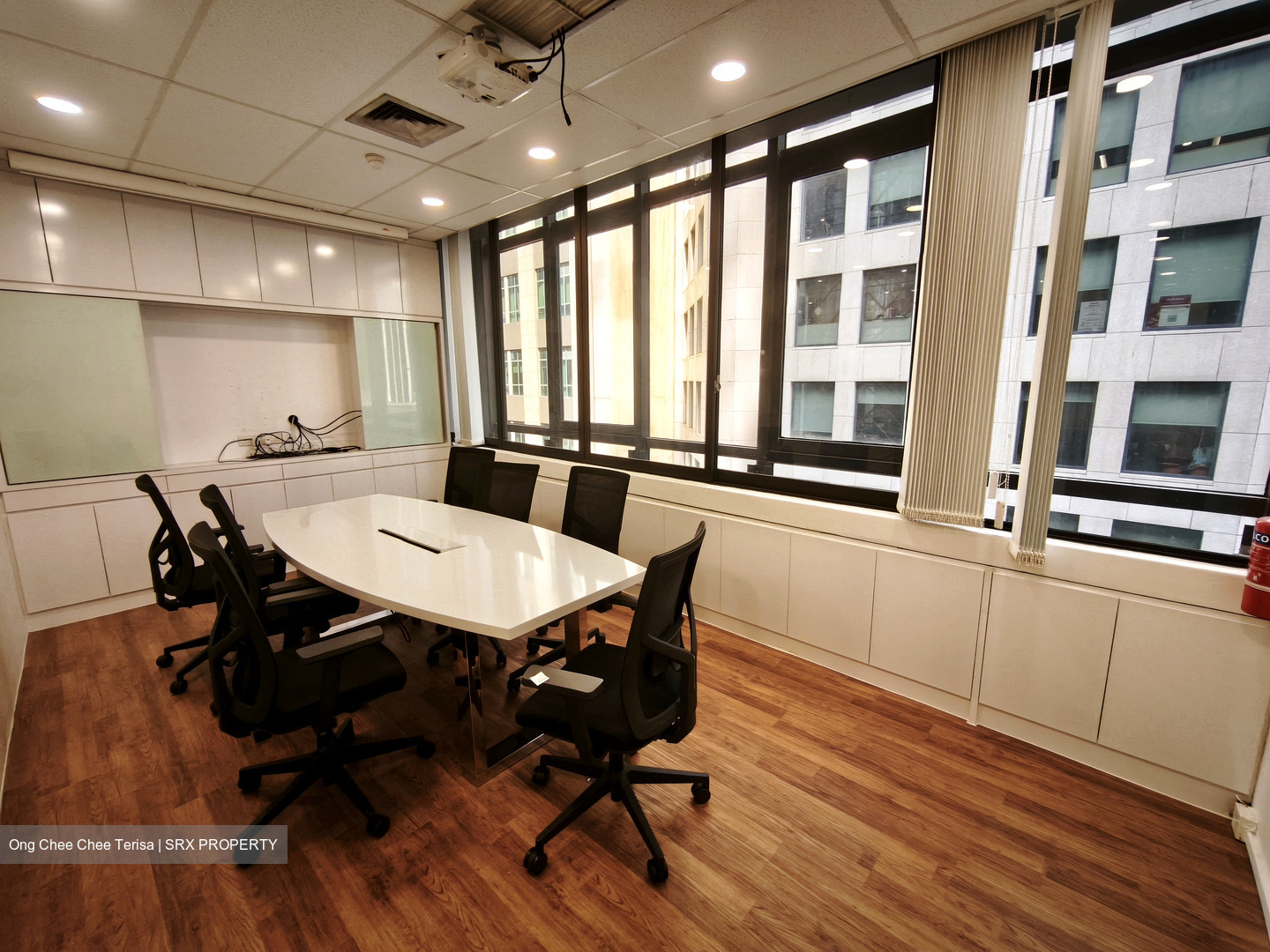 Far East Finance Building (D1), Office #536636101